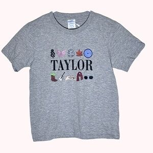 NWT Girls Gray Swiftie‎ Tshirt- Small
